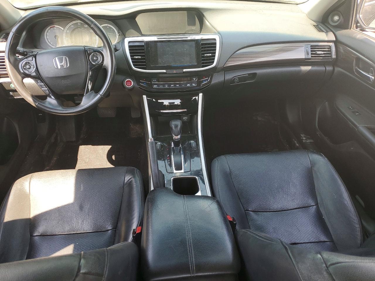 2017 HONDA ACCORD