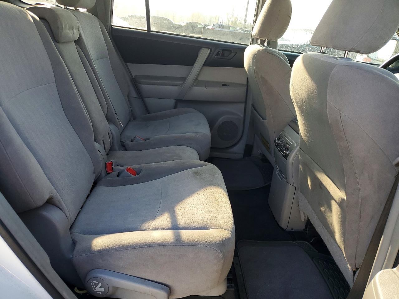 2013 TOYOTA HIGHLANDER