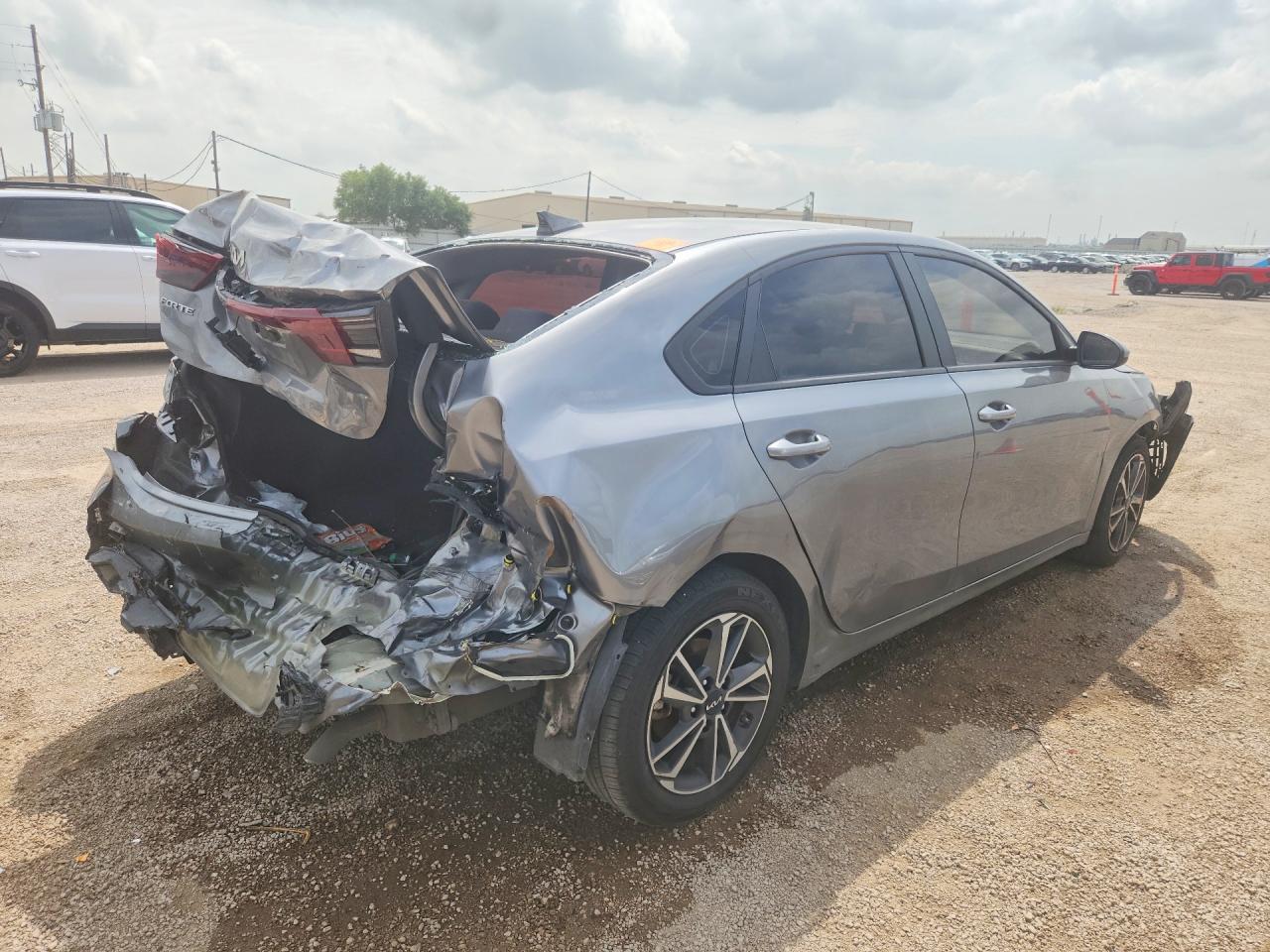 2022 KIA FORTE LXS