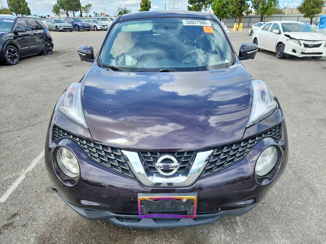 2015 NISSAN JUKE SV