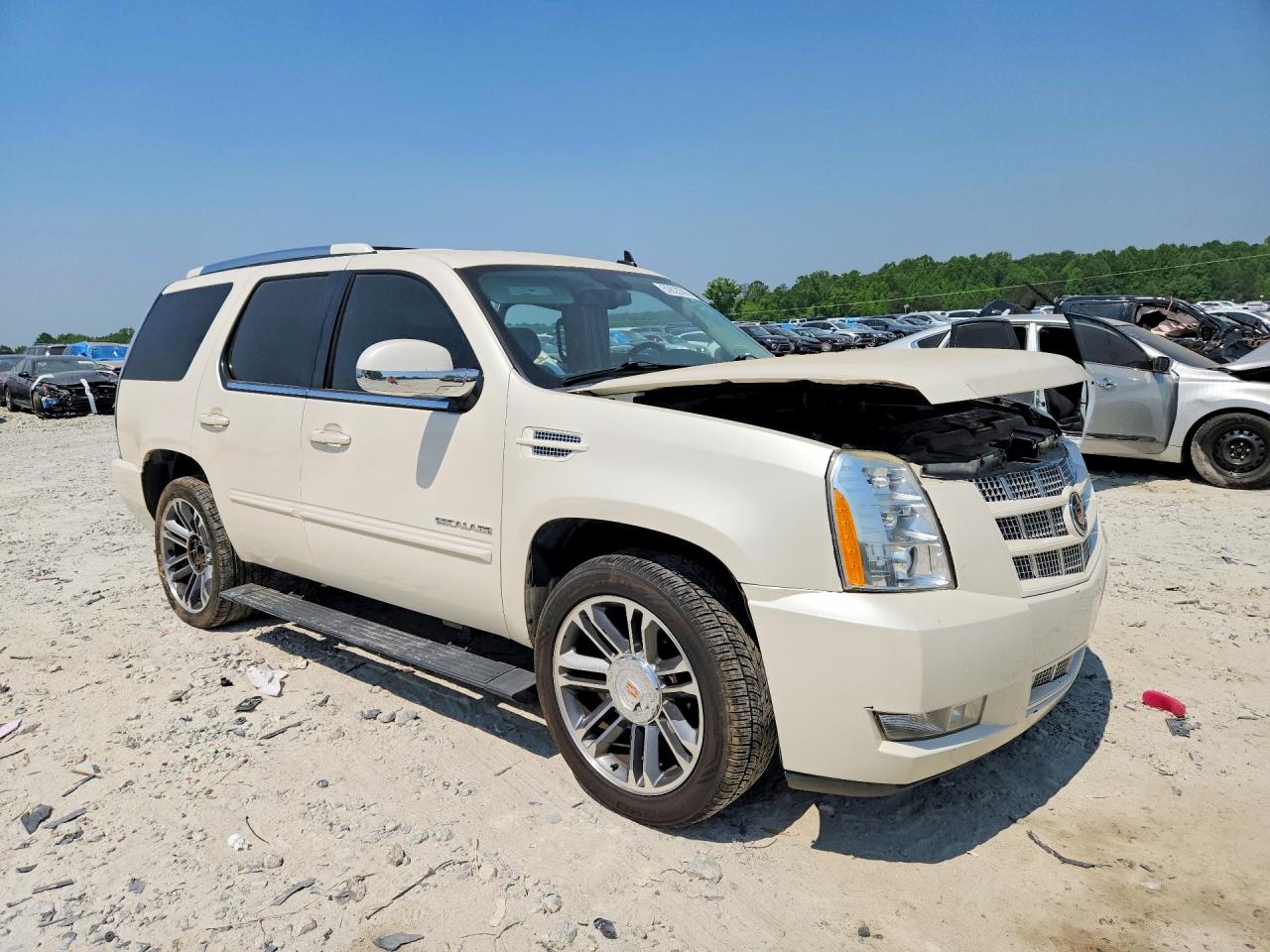 2013 CADILLAC ESCALADE