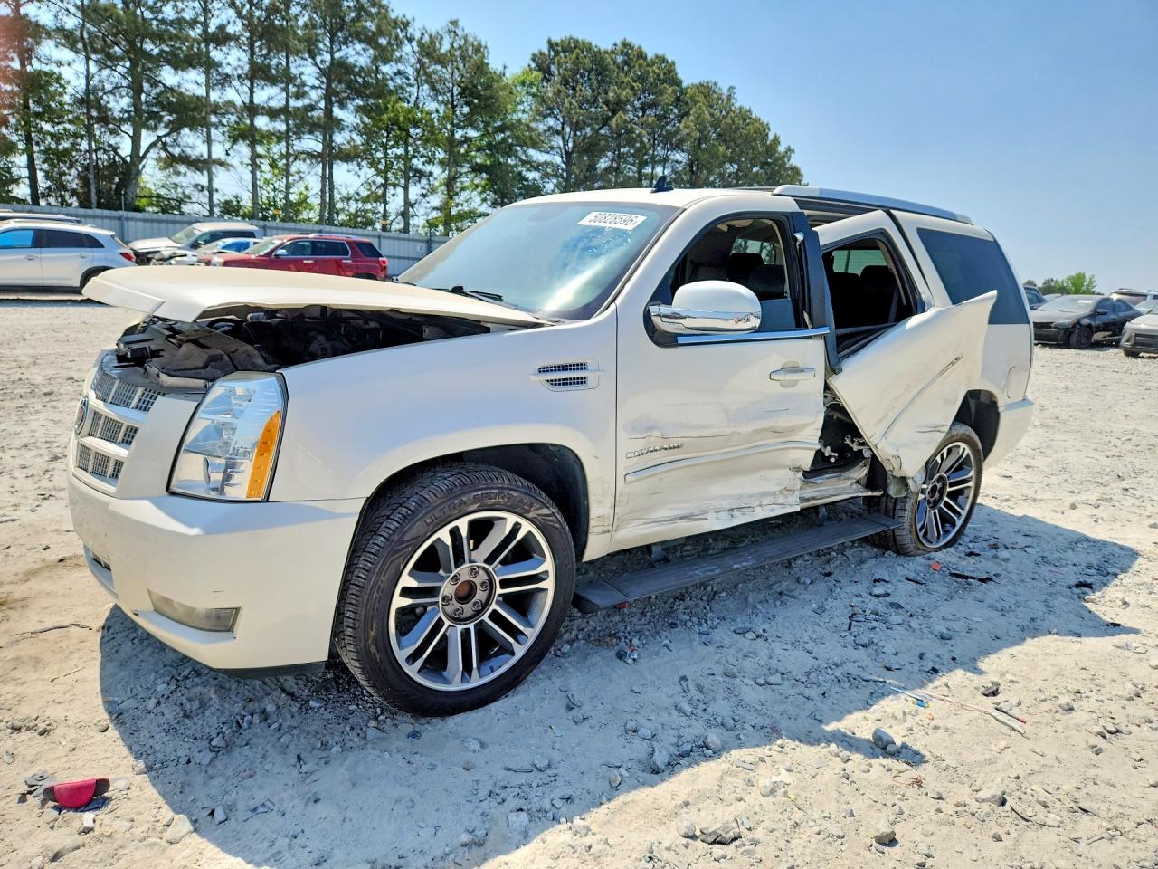 2013 CADILLAC ESCALADE