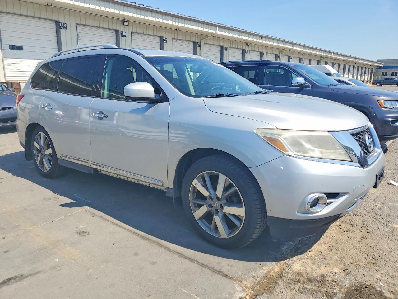2014 NISSAN PATHFINDER