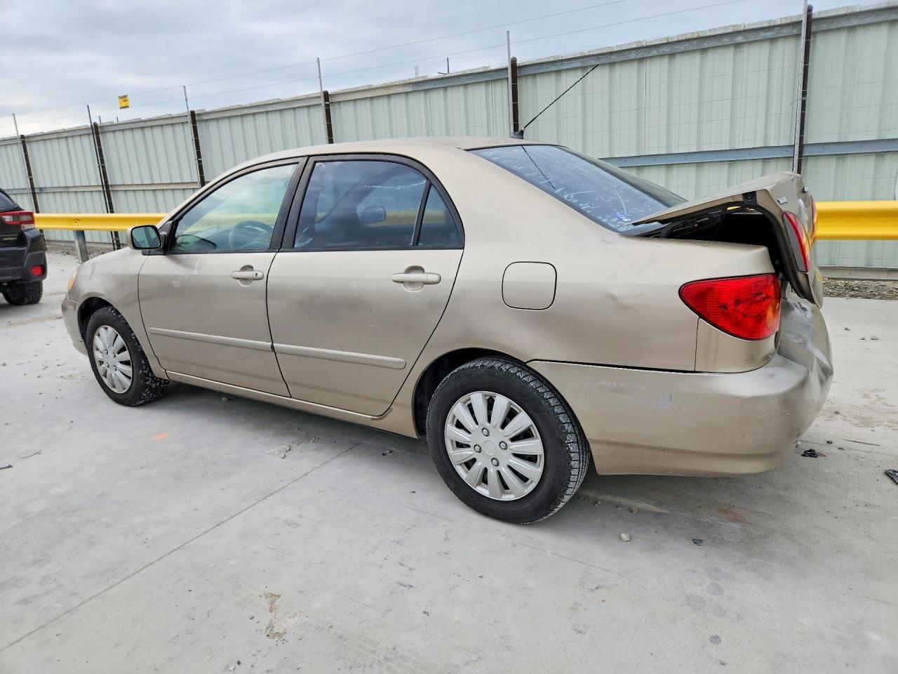 2004 TOYOTA COROLLA