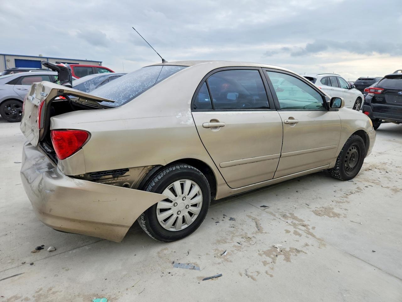 2004 TOYOTA COROLLA
