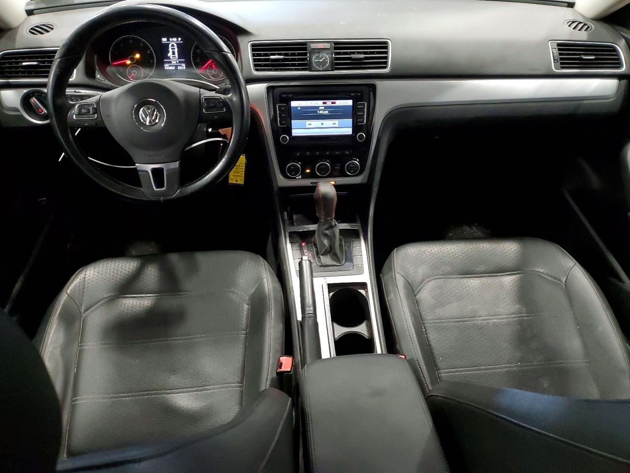 2012 VOLKSWAGEN PASSAT