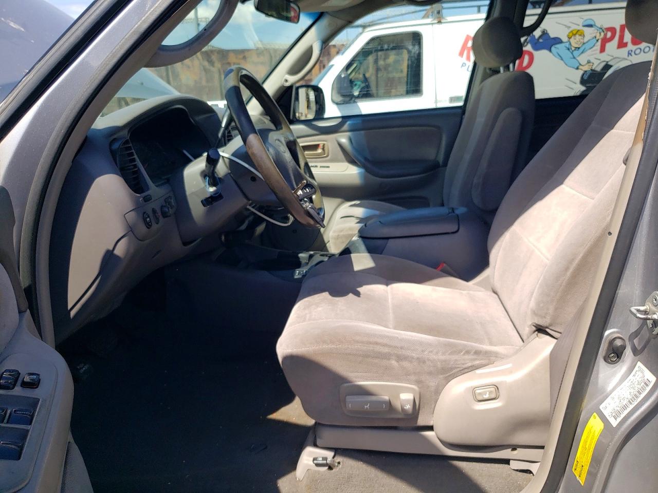 2001 TOYOTA SEQUOIA
