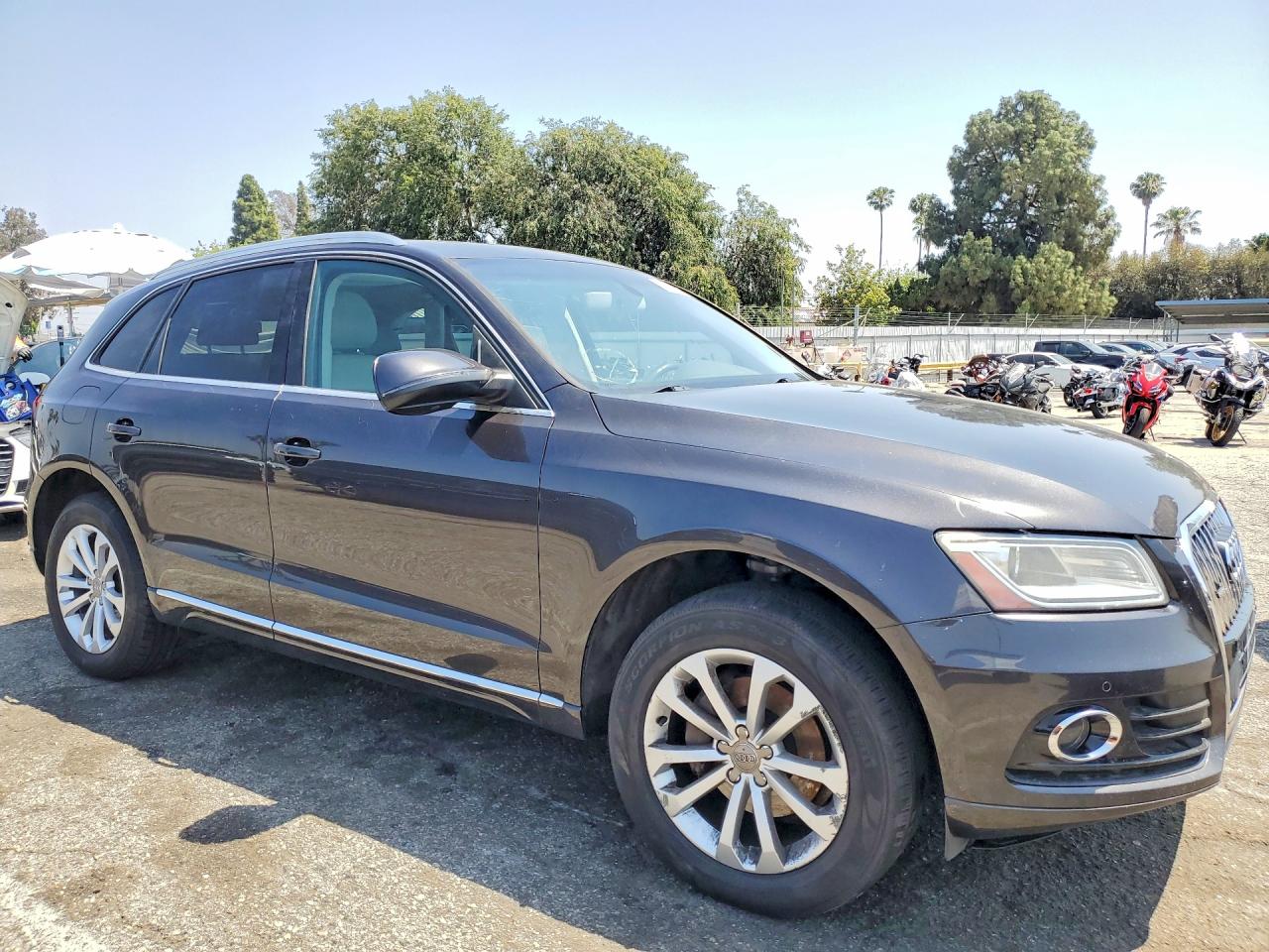 2014 AUDI Q5