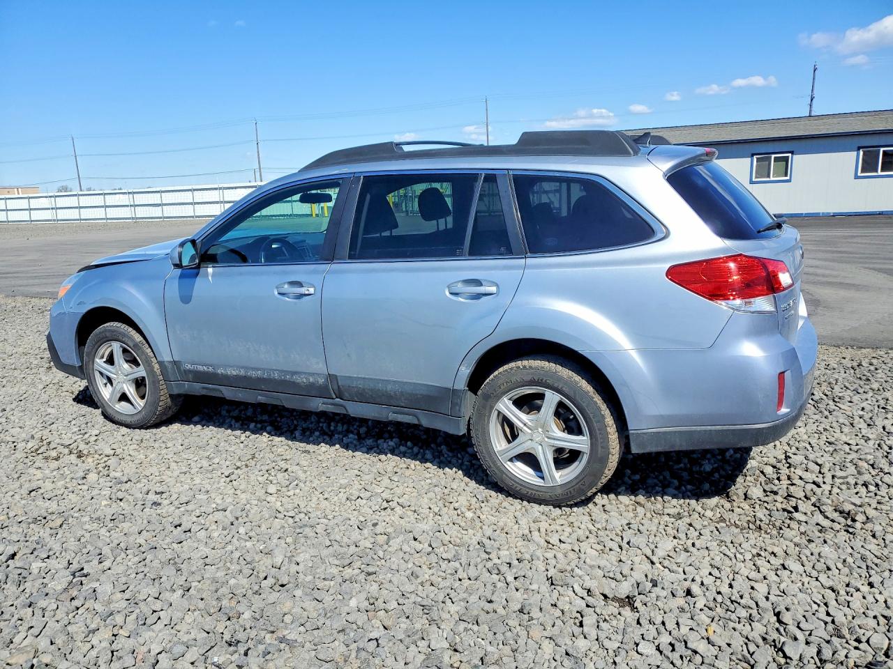 2014 SUBARU OUTBACK