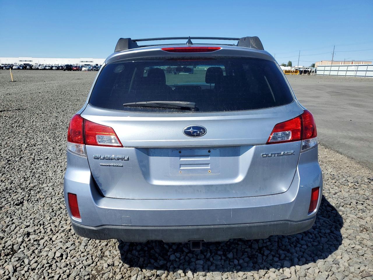 2014 SUBARU OUTBACK