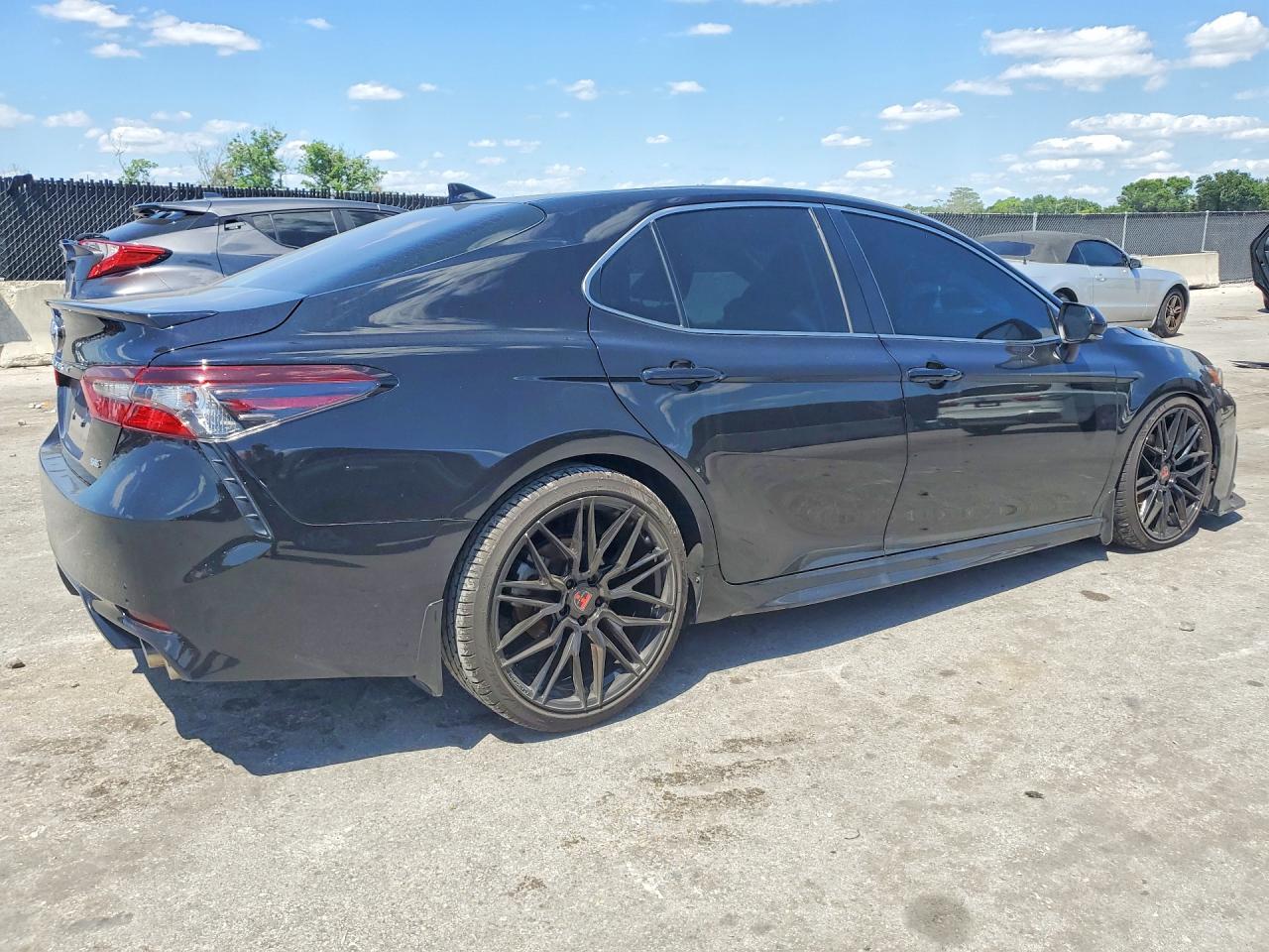 2023 TOYOTA CAMRY