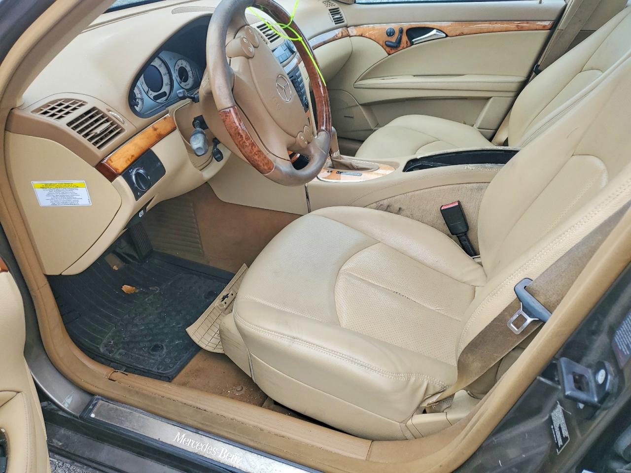 2008 MERCEDES BENZ E-CLASS