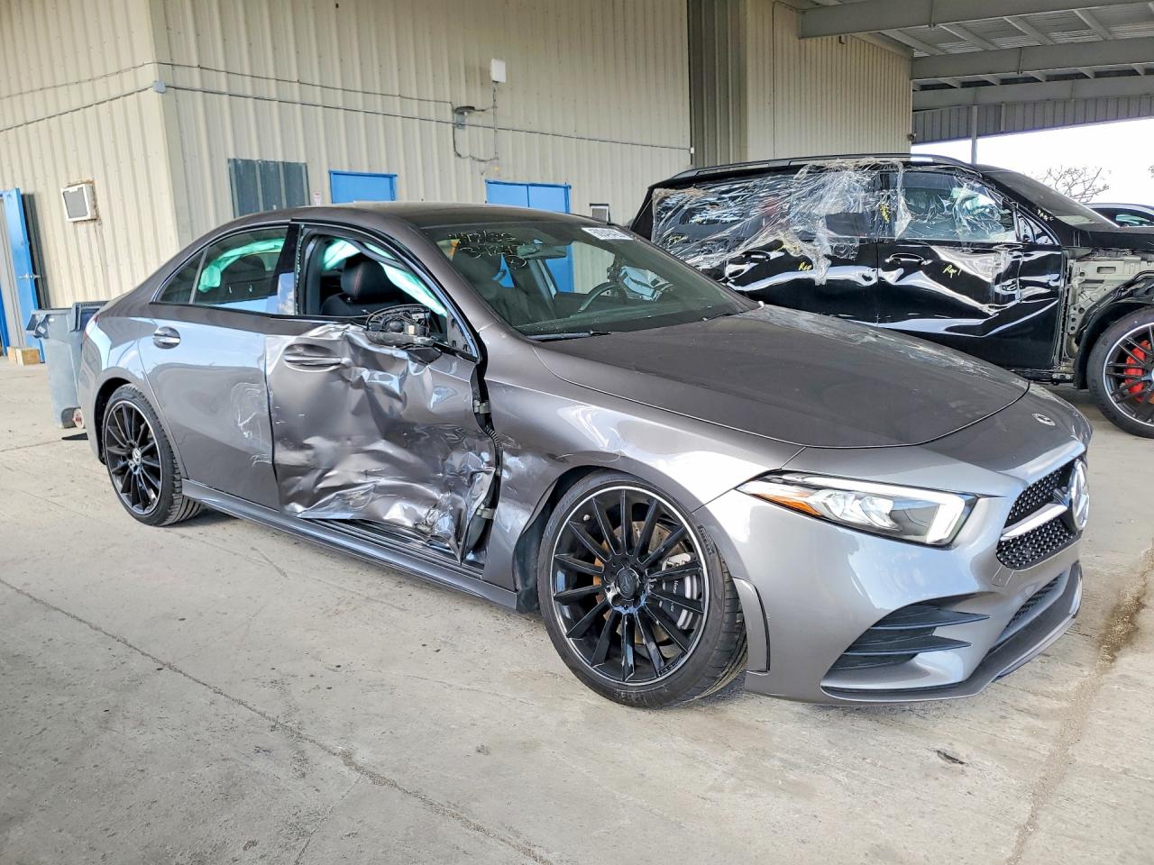 2019 MERCEDES-BENZ A-CLASS