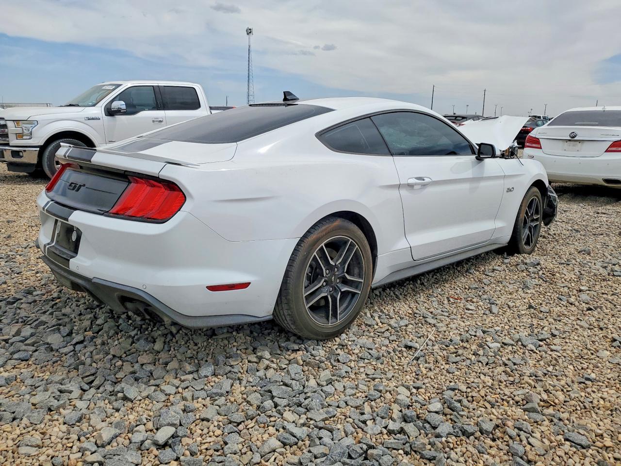 2021 FORD MUSTANG