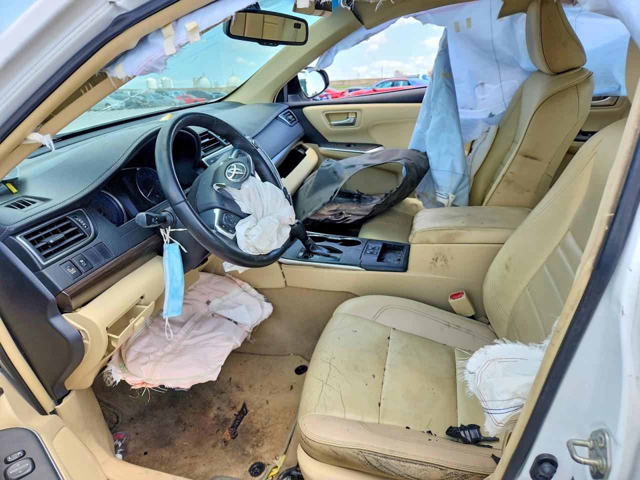 2015 TOYOTA CAMRY