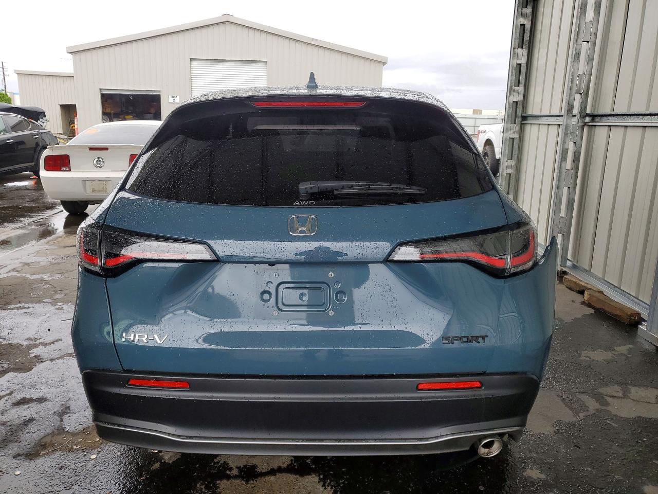 2025 HONDA HR-V
