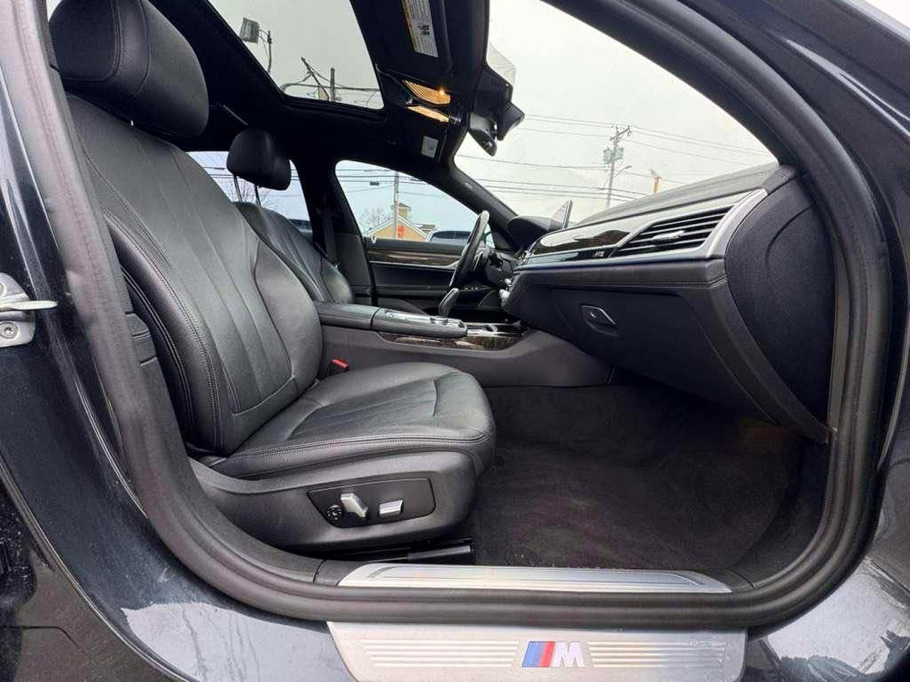 2019 BMW 7 SERIES