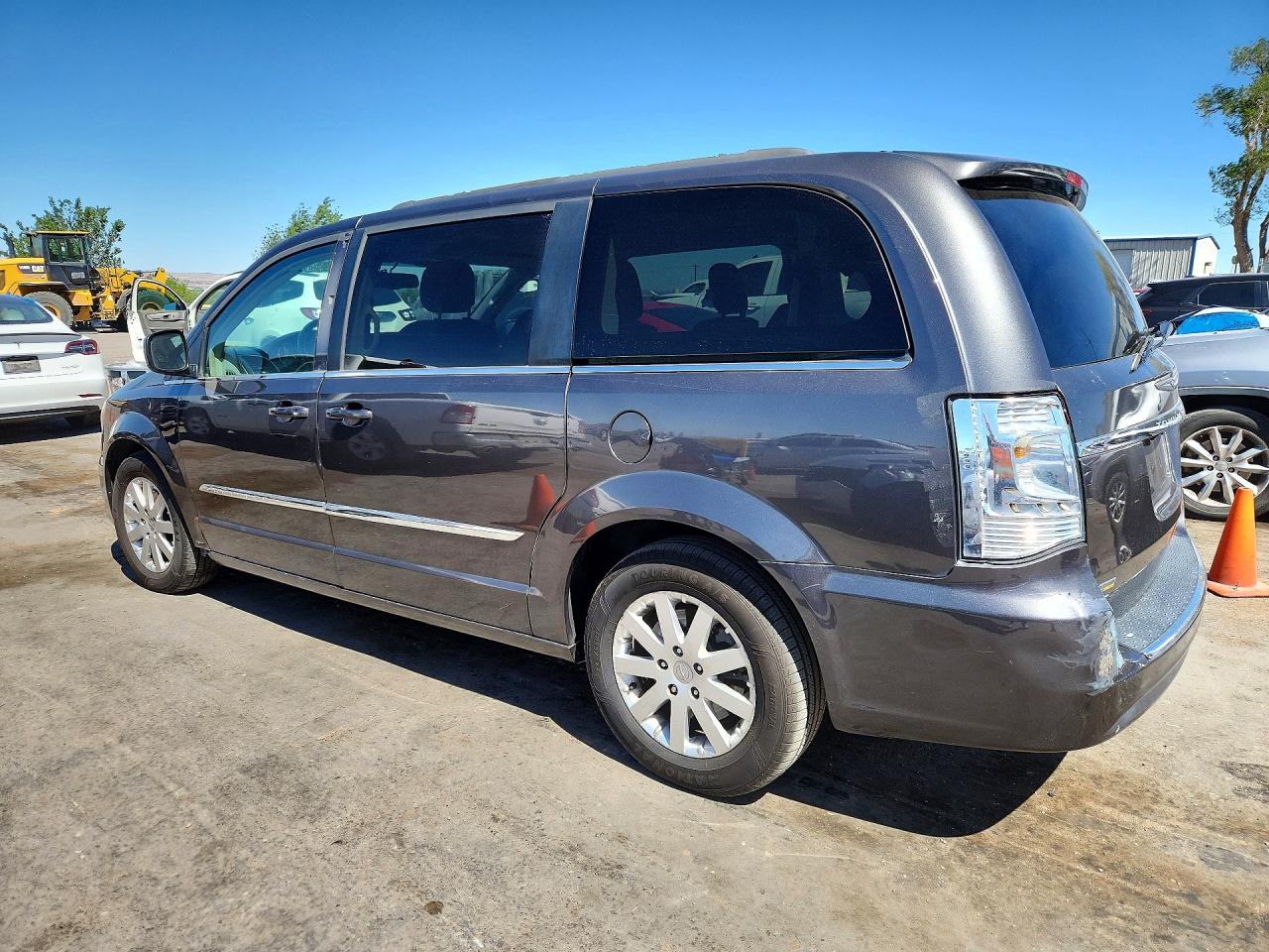 2016 CHRYSLER MINIVAN