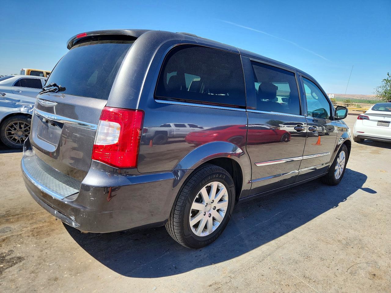 2016 CHRYSLER MINIVAN