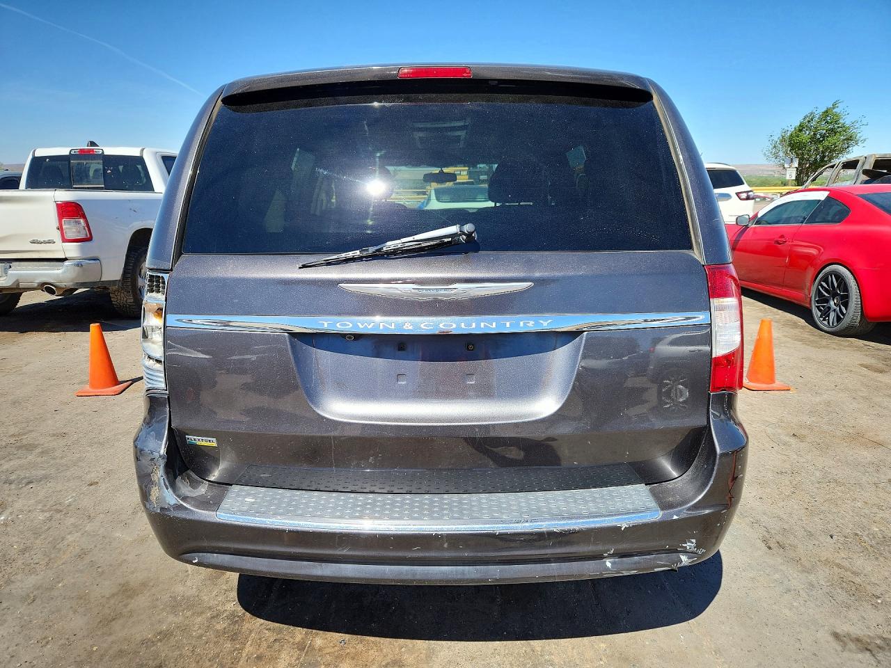 2016 CHRYSLER MINIVAN