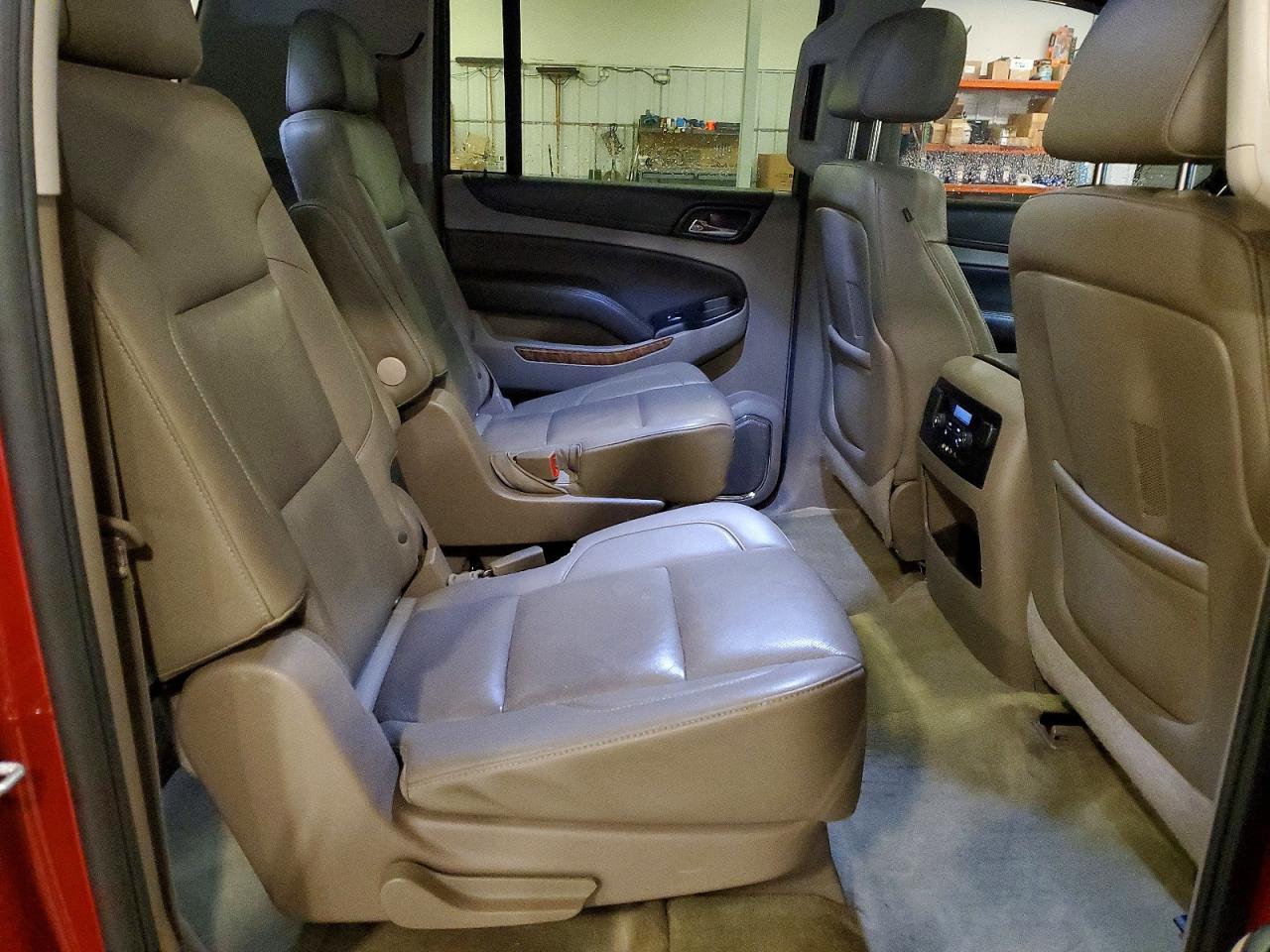 2015 CHEVROLET SUBURBAN