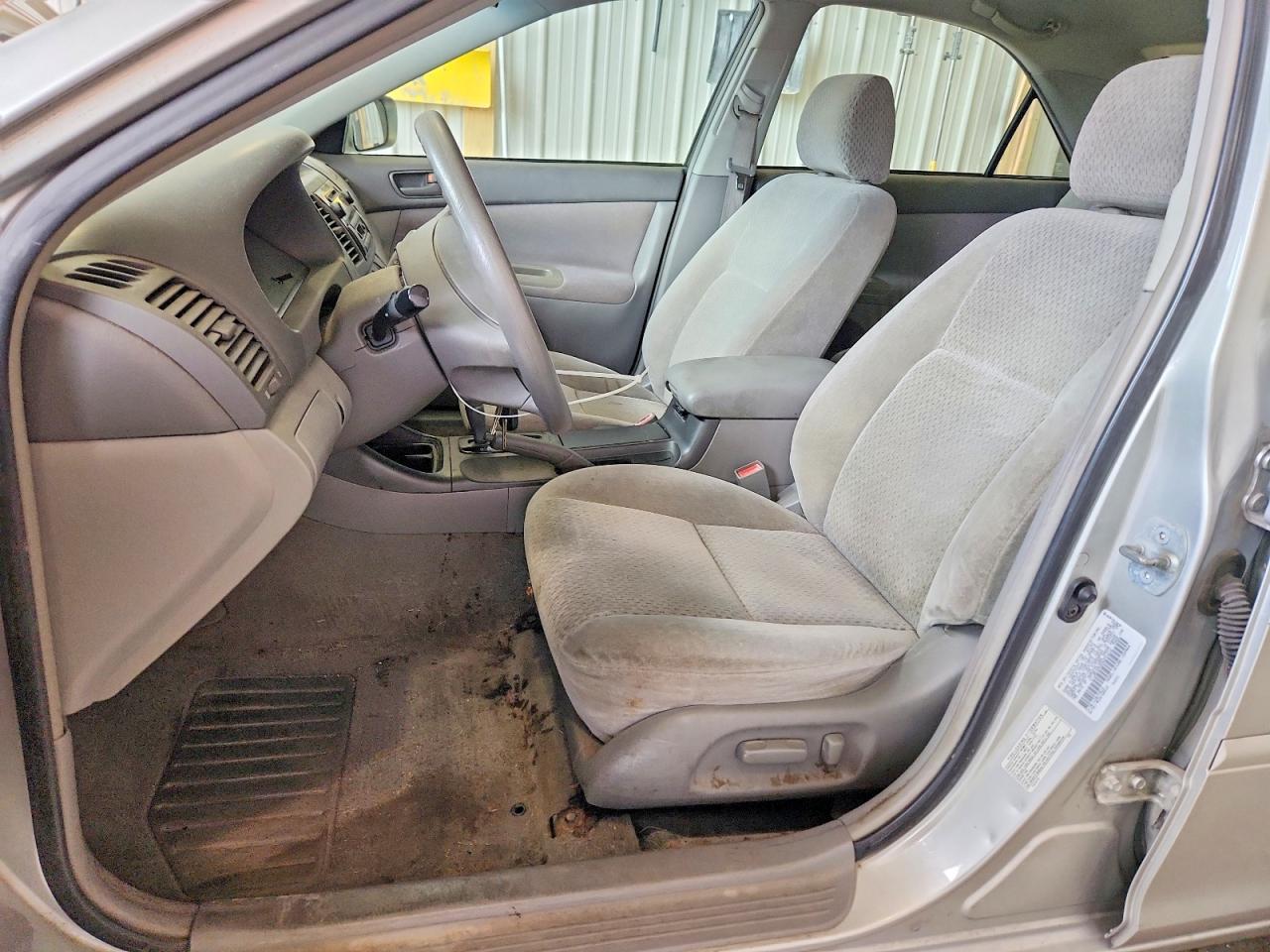 2003 TOYOTA CAMRY