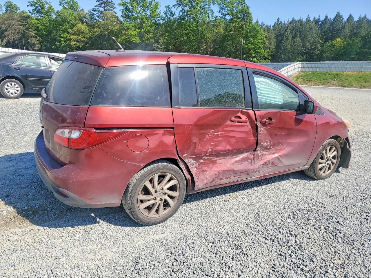 2012 MAZDA 5