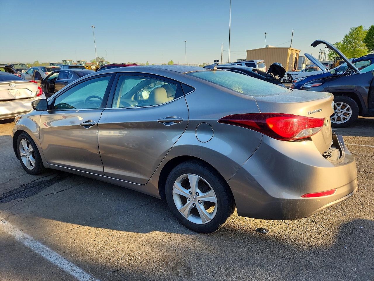 2016 HYUNDAI ELANTRA