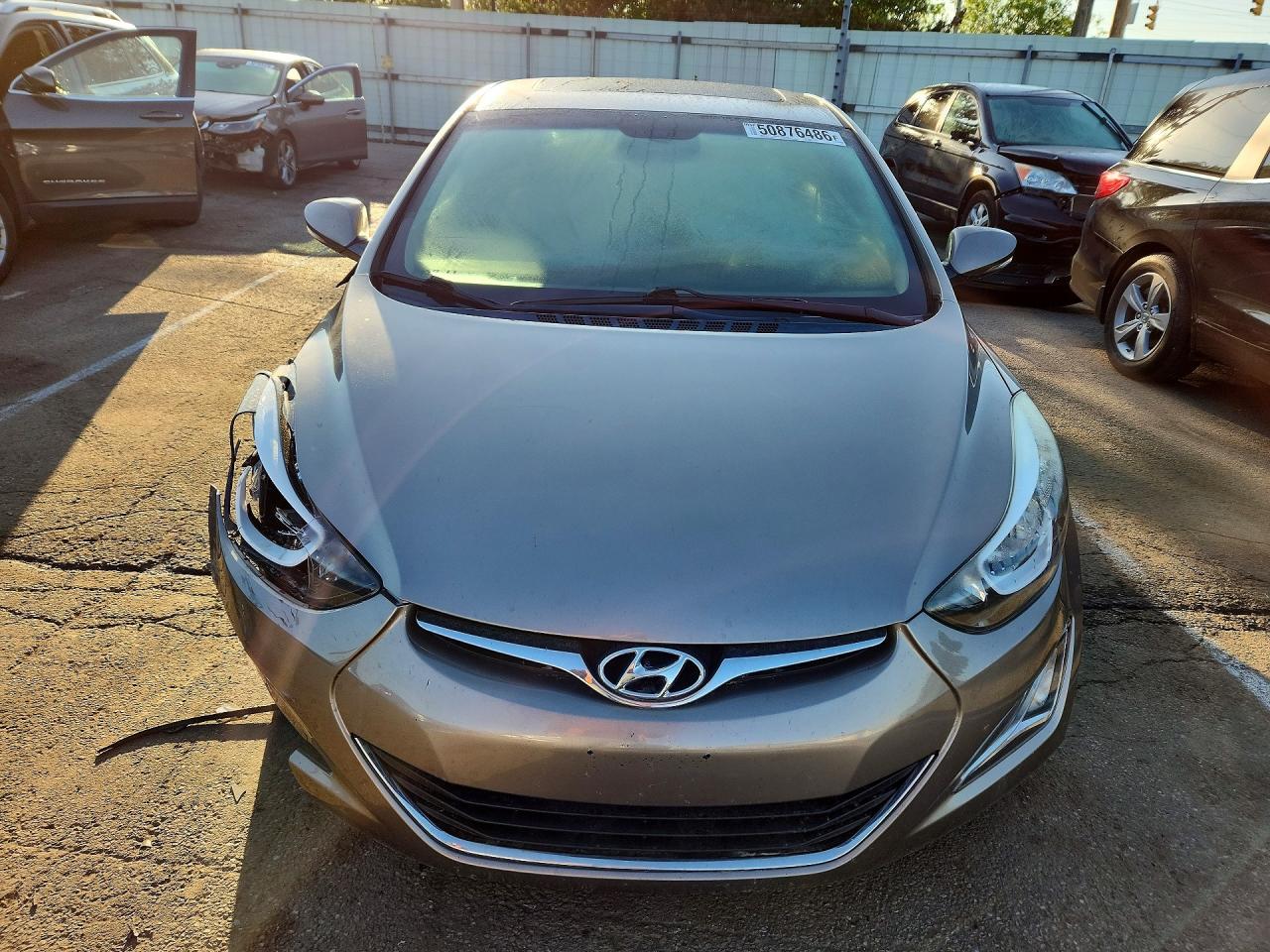 2016 HYUNDAI ELANTRA