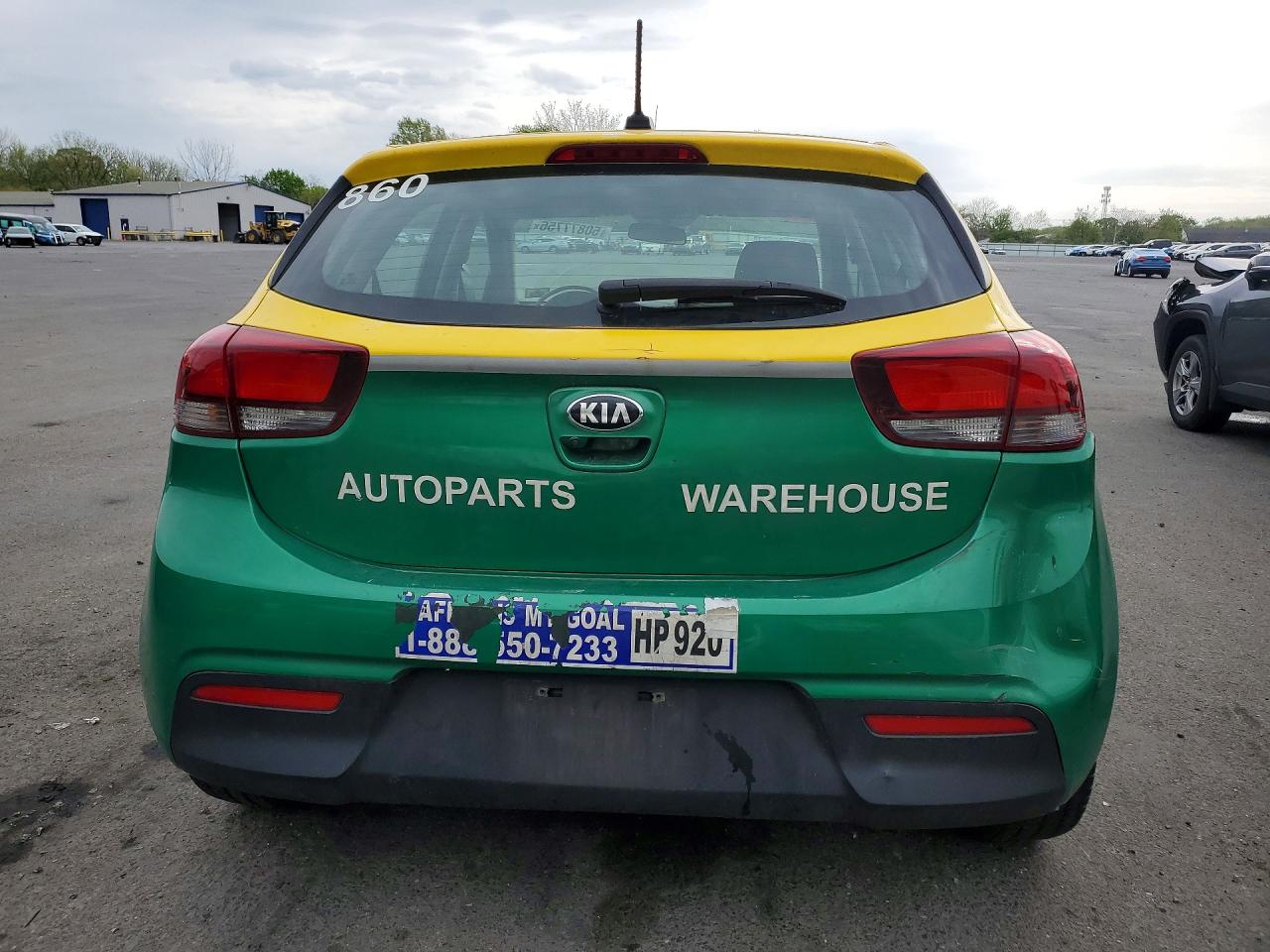 2018 KIA RIO