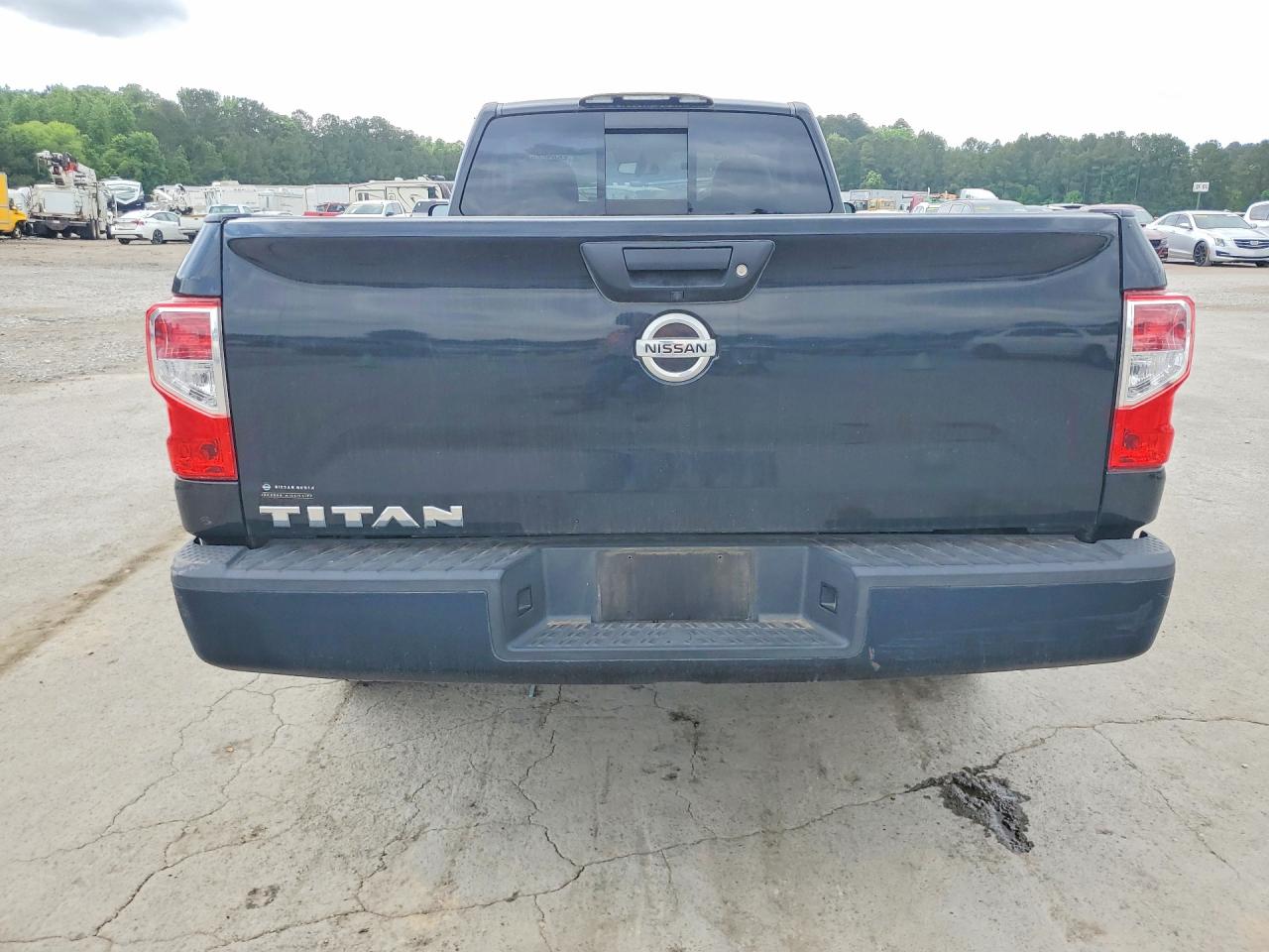2018 NISSAN TITAN