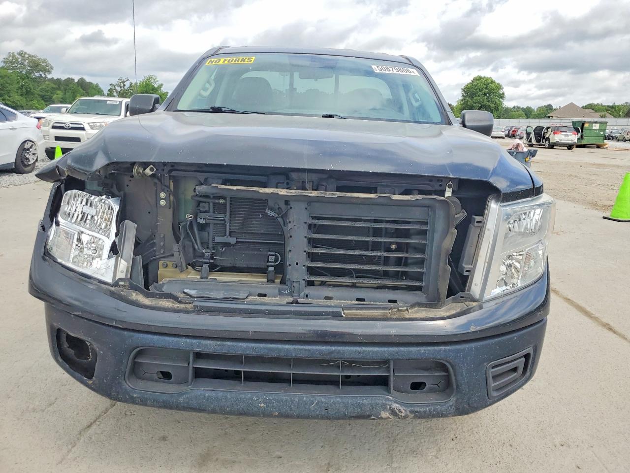 2018 NISSAN TITAN