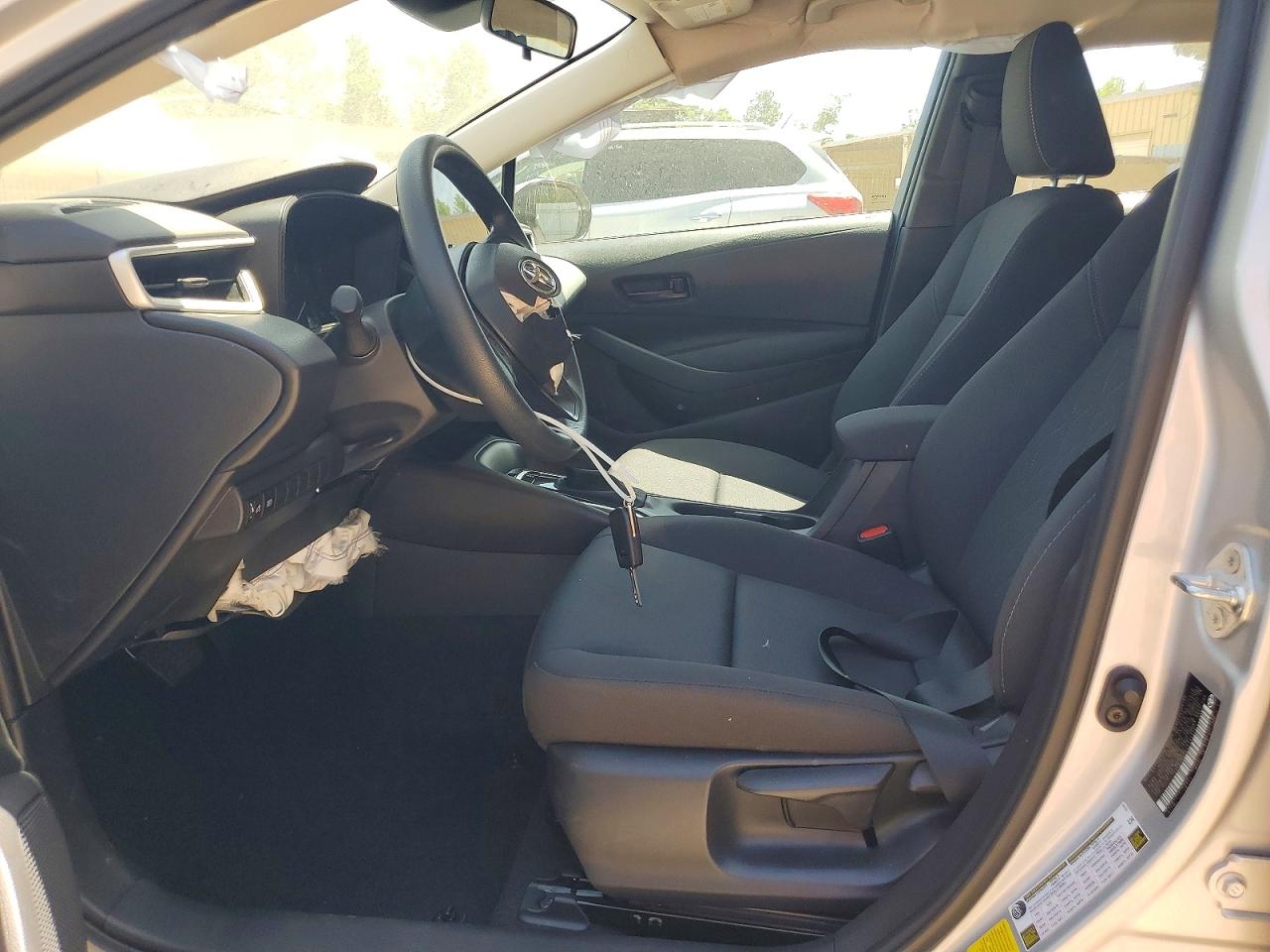 2025 TOYOTA COROLLA