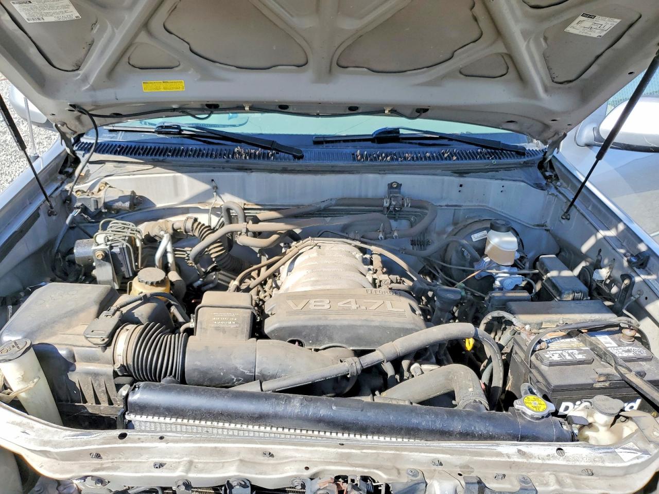 2004 TOYOTA SEQUOIA