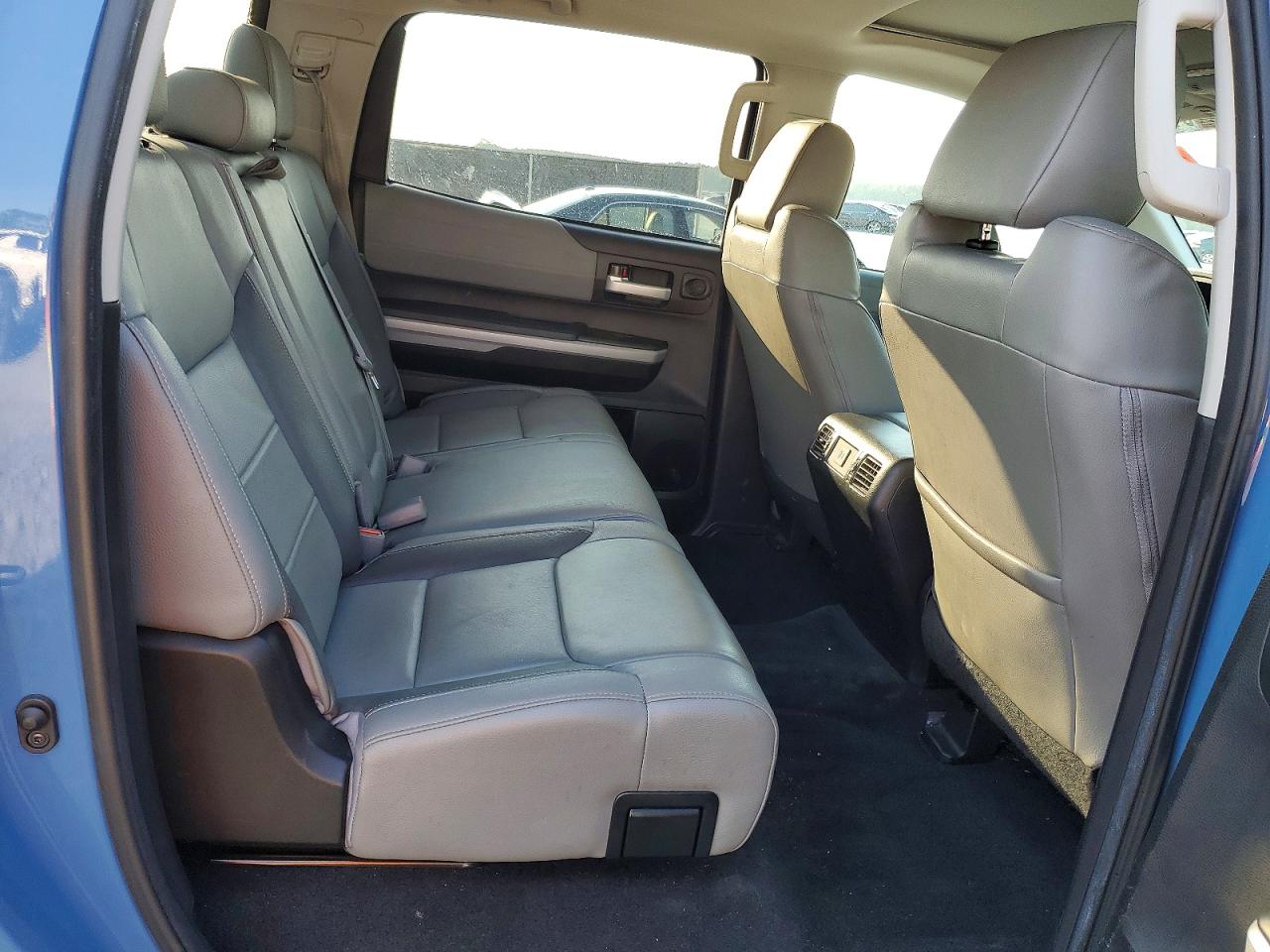 2020 TOYOTA TUNDRA