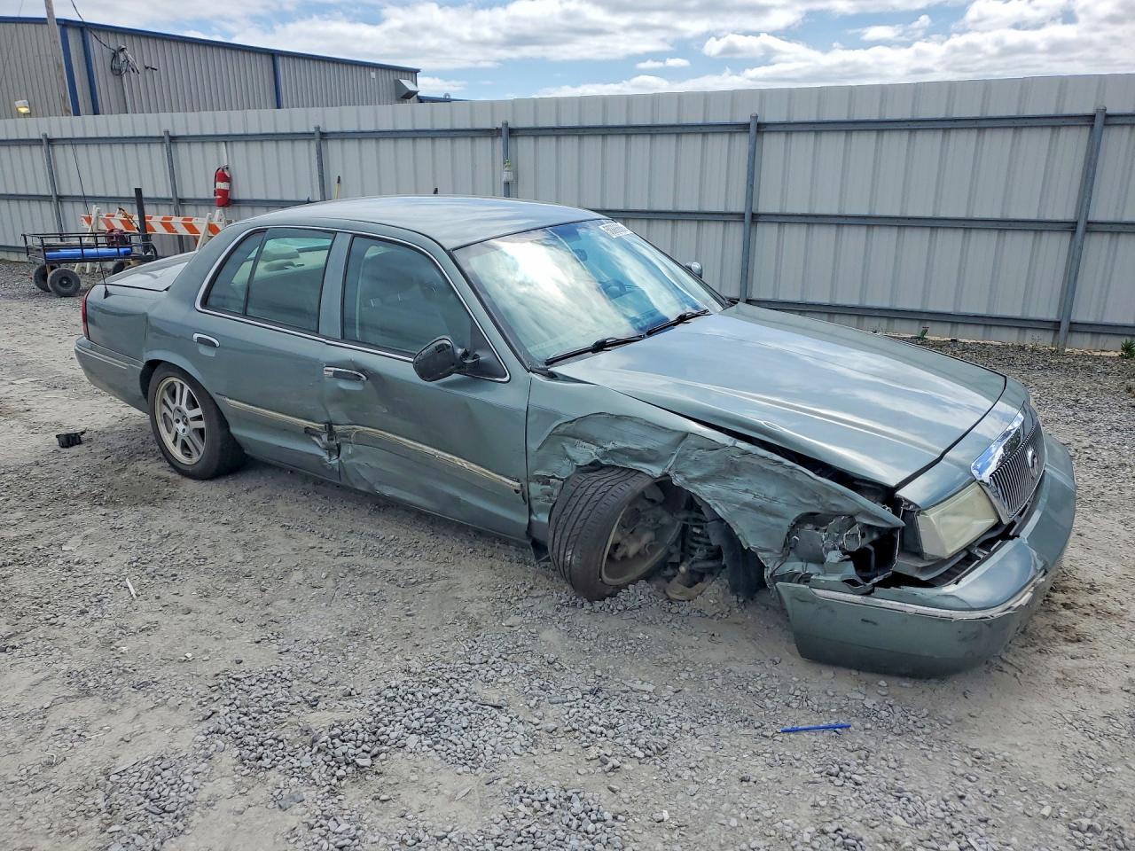 2005 MERCURY GRMARQUIS