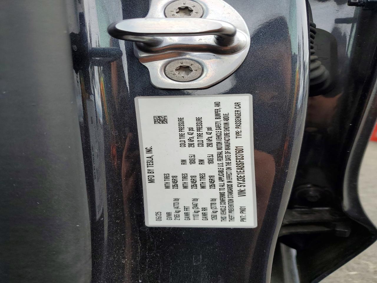 2025 TESLA MODEL 3
