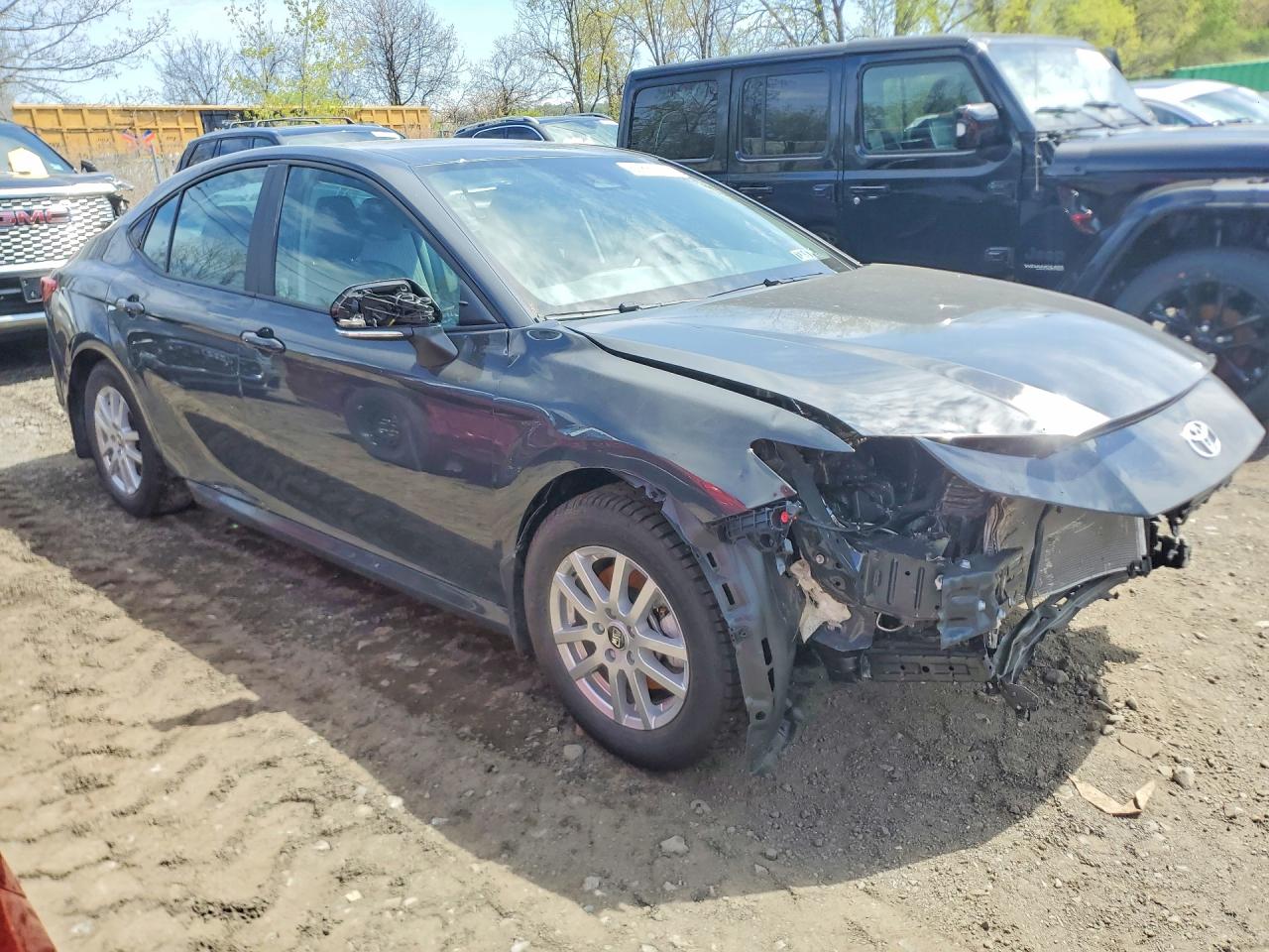 2025 TOYOTA CAMRY