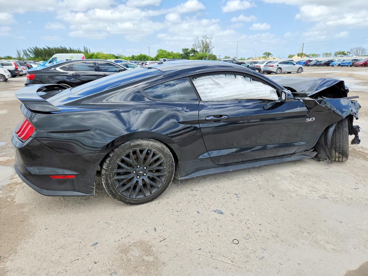 2019 FORD MUSTANG