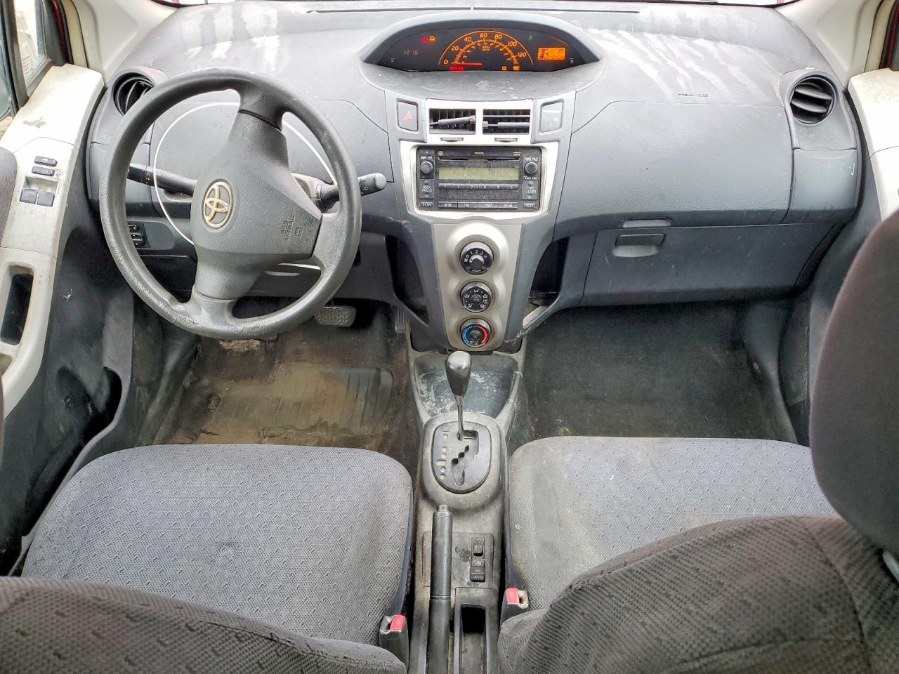 2009 TOYOTA YARIS