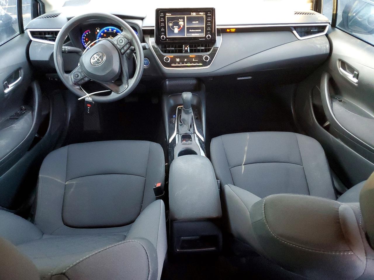 2021 TOYOTA COROLLA