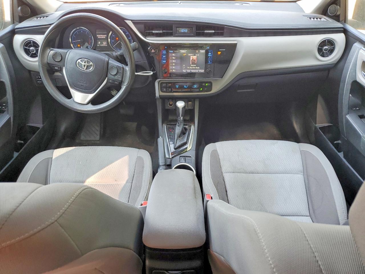 2017 TOYOTA COROLLA