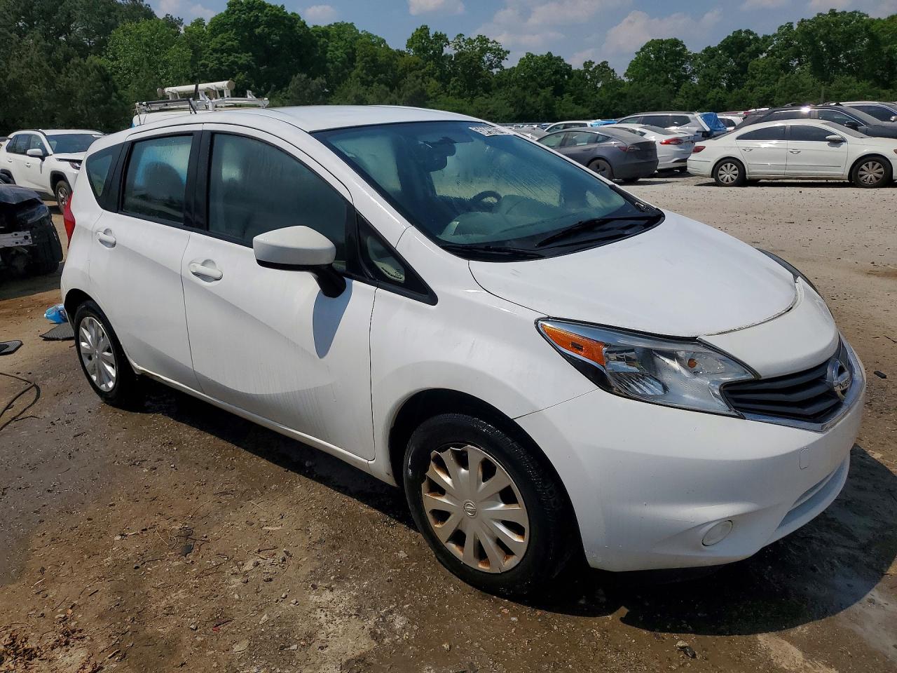2016 NISSAN VERSA