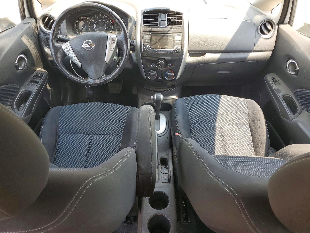 2016 NISSAN VERSA