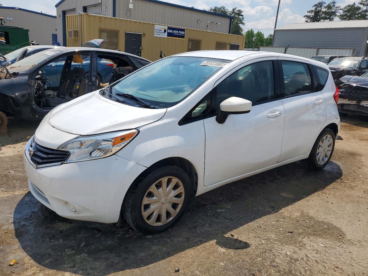 2016 NISSAN VERSA