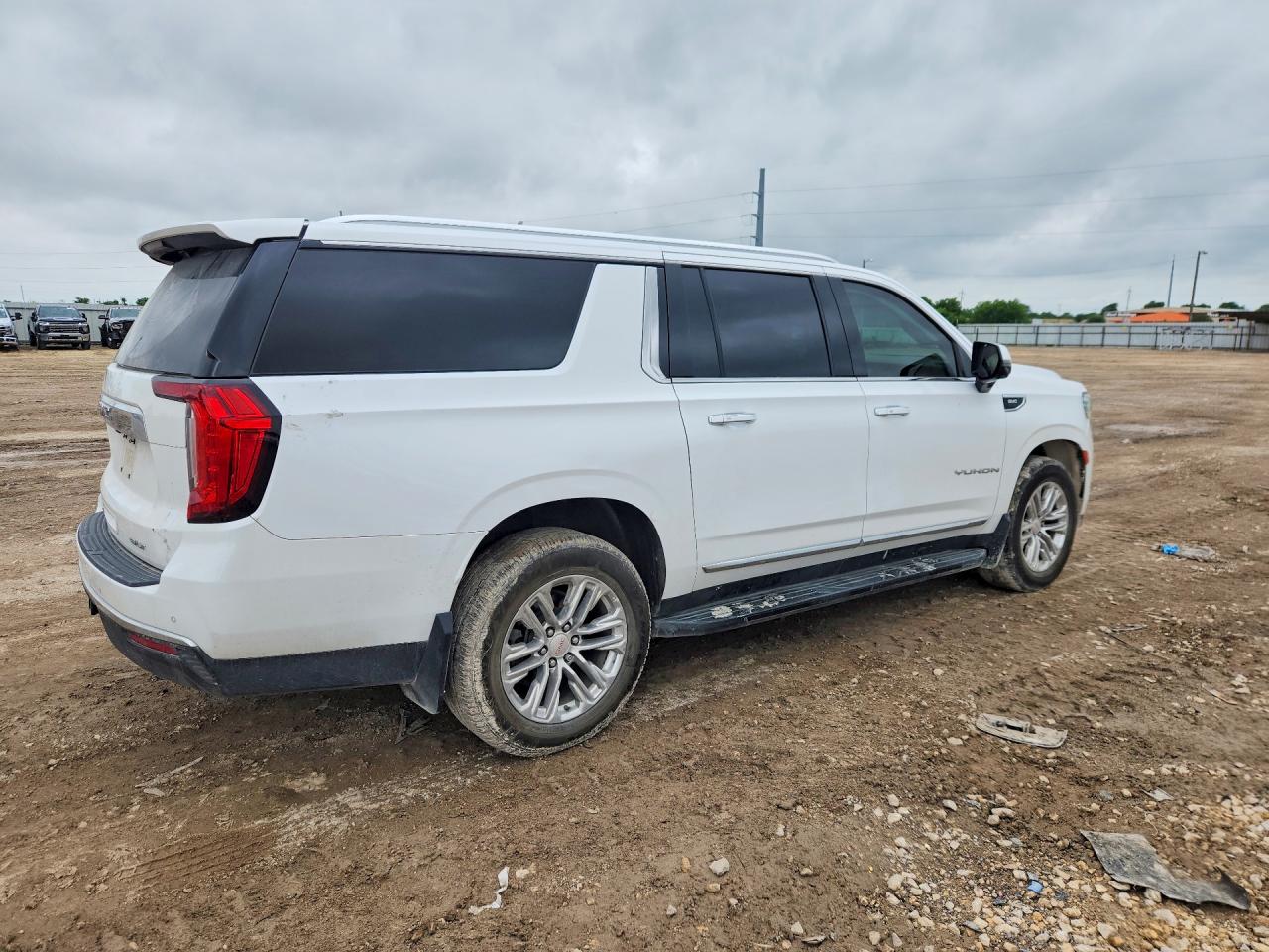 2021 GMC YUKON