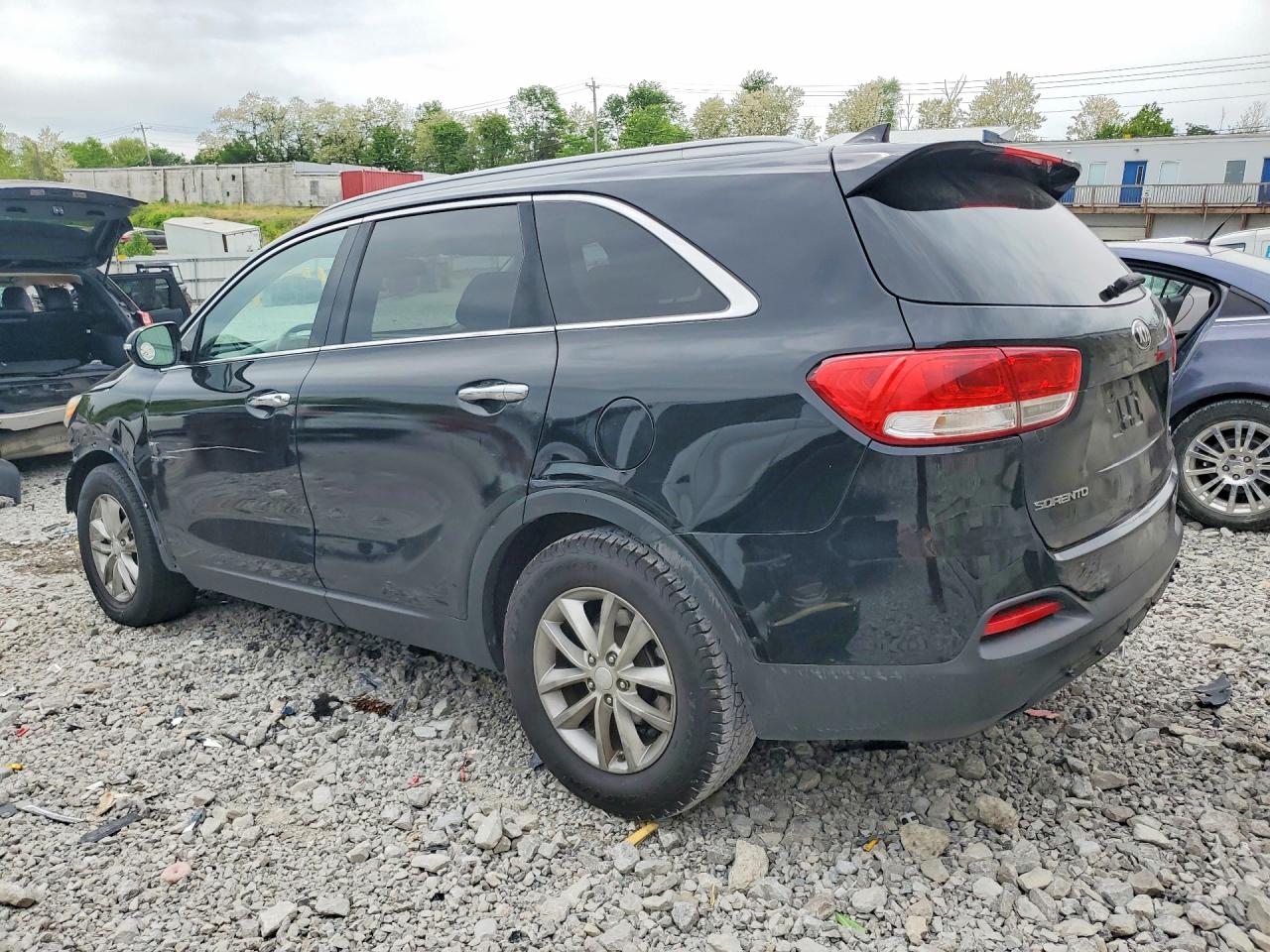 2016 KIA SORENTO