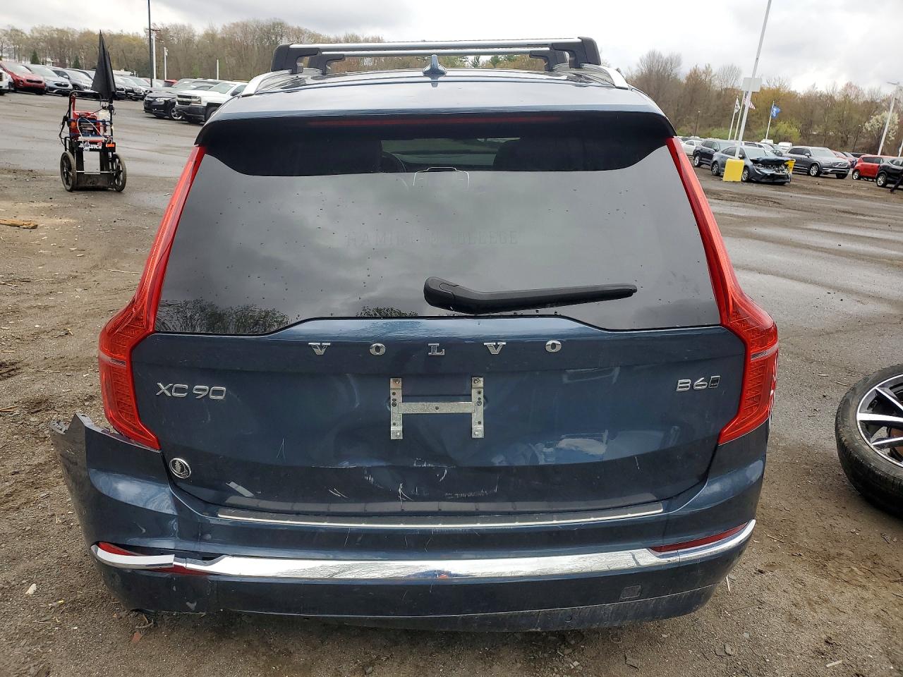 2024 VOLVO XC90