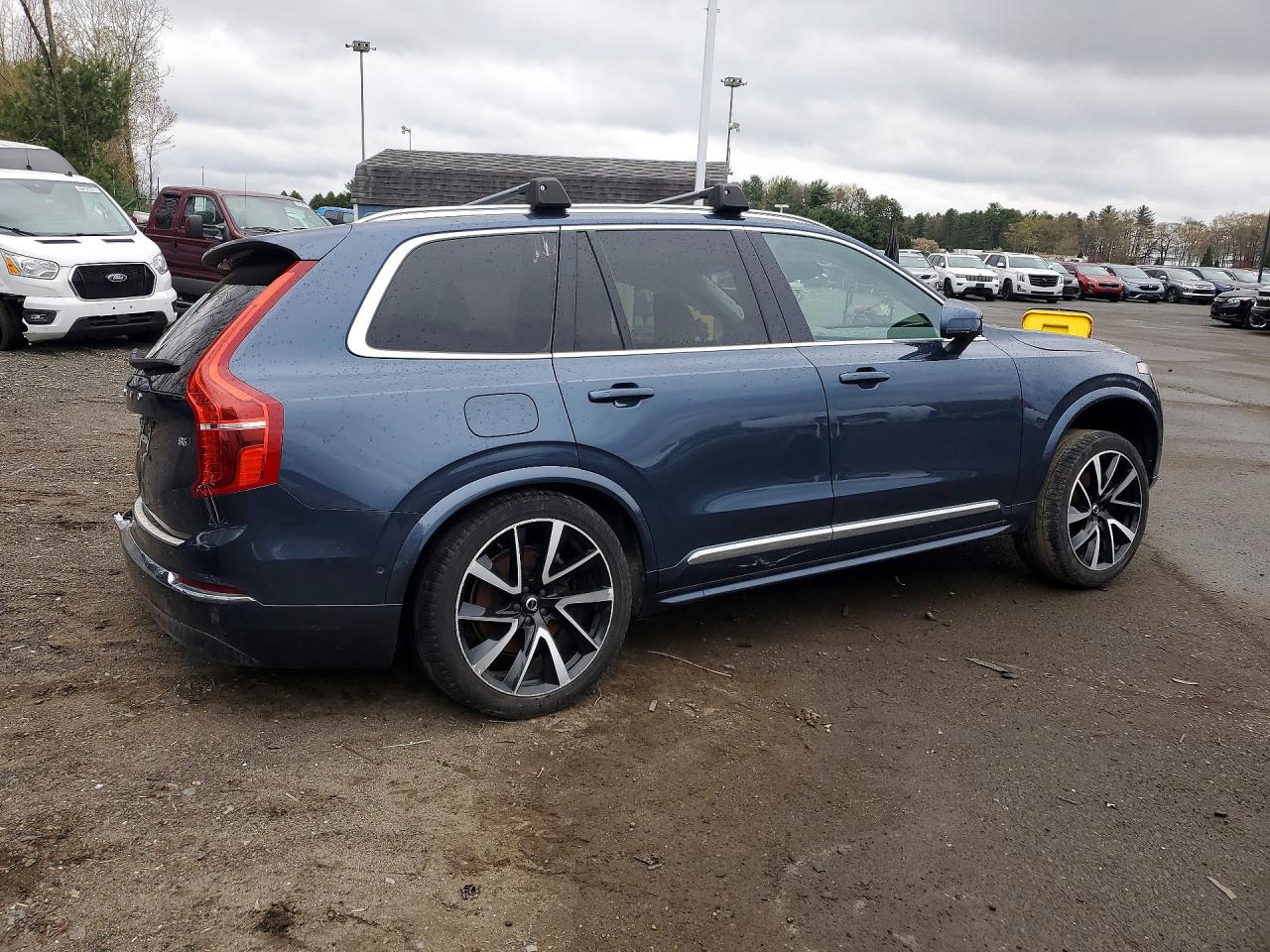 2024 VOLVO XC90