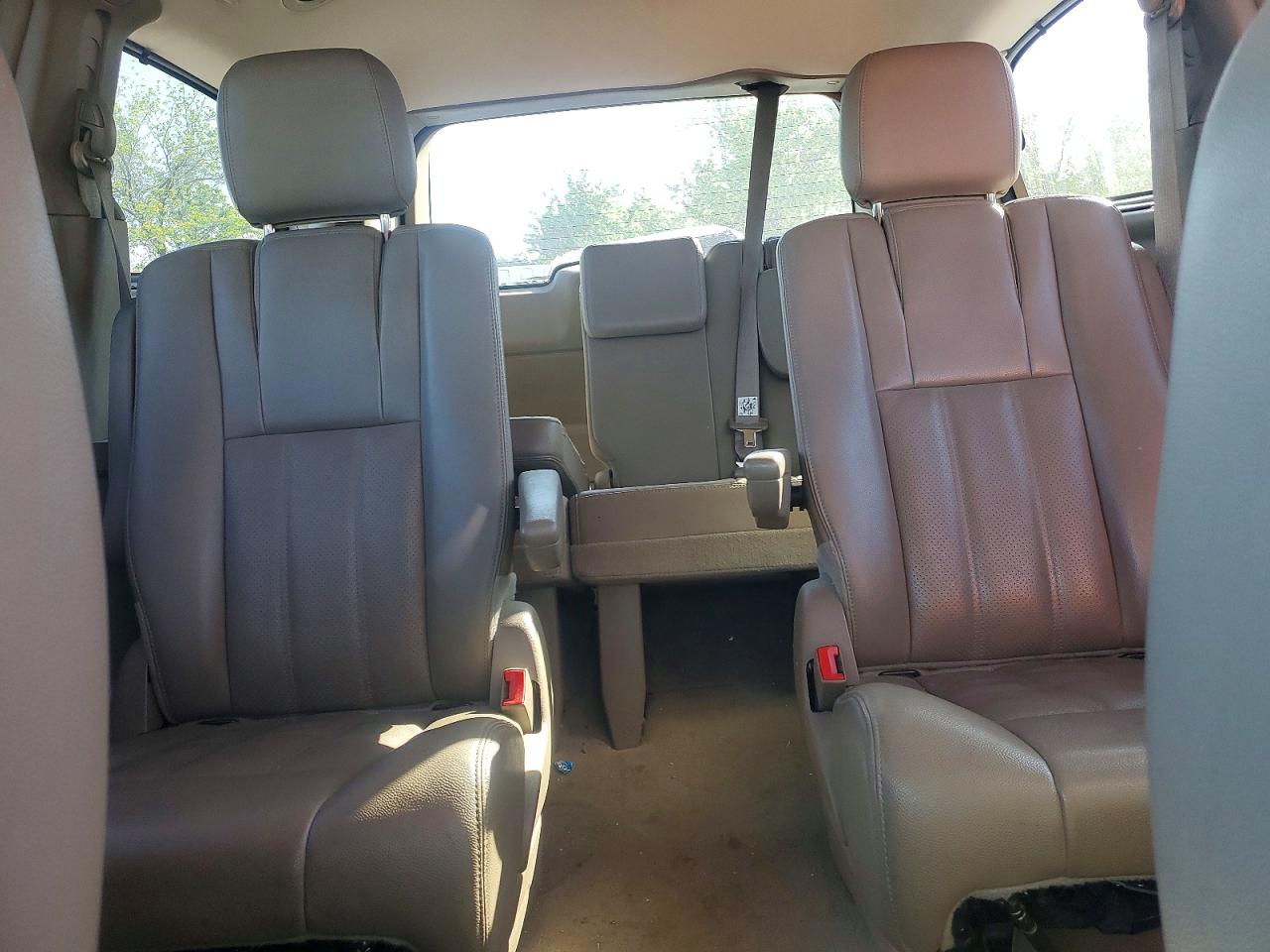 2013 CHRYSLER MINIVAN